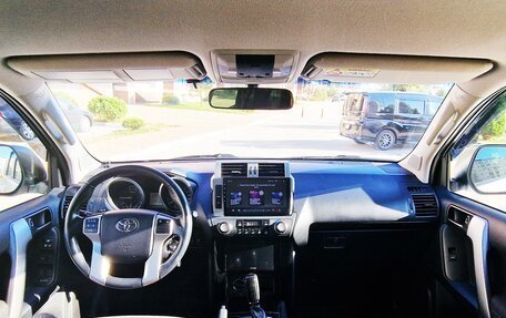 Toyota Land Cruiser Prado 150 рестайлинг 2, 2014 год, 3 900 000 рублей, 10 фотография