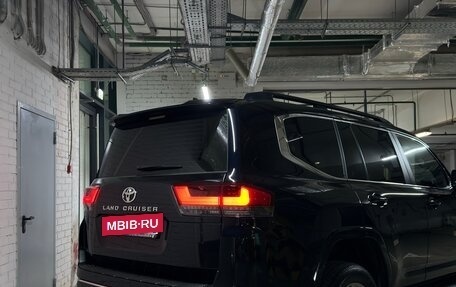 Toyota Land Cruiser, 2024 год, 13 200 000 рублей, 5 фотография