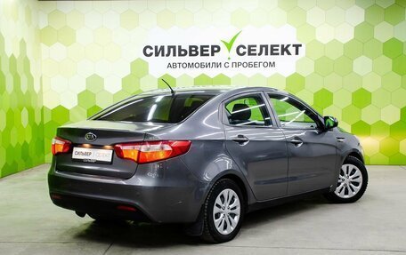 KIA Rio III рестайлинг, 2011 год, 650 000 рублей, 2 фотография