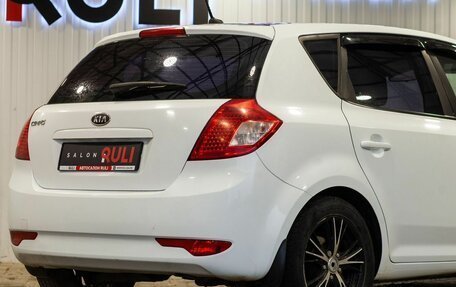 KIA cee'd I рестайлинг, 2011 год, 700 000 рублей, 13 фотография