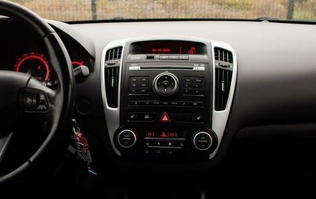 KIA cee'd I рестайлинг, 2011 год, 700 000 рублей, 27 фотография