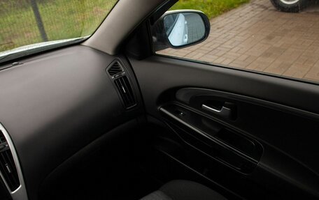 KIA cee'd I рестайлинг, 2011 год, 700 000 рублей, 36 фотография