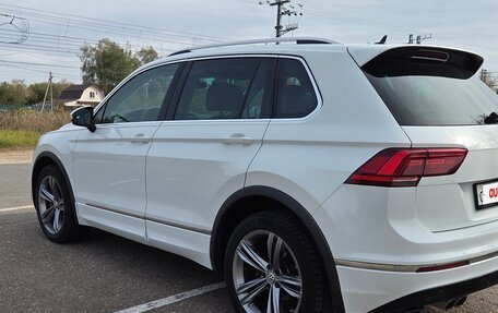 Volkswagen Tiguan II, 2018 год, 2 800 000 рублей, 6 фотография