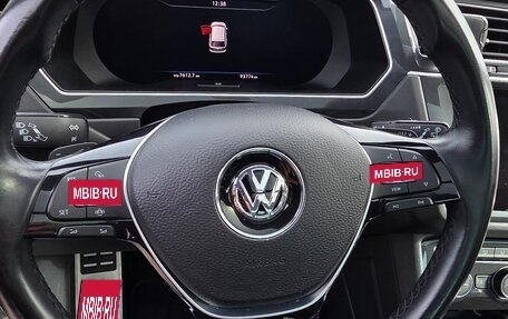 Volkswagen Tiguan II, 2018 год, 2 800 000 рублей, 15 фотография