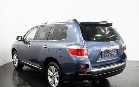 Toyota Highlander III, 2012 год, 2 133 000 рублей, 6 фотография