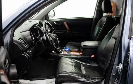 Toyota Highlander III, 2012 год, 2 133 000 рублей, 9 фотография