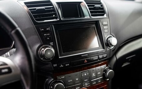Toyota Highlander III, 2012 год, 2 133 000 рублей, 14 фотография