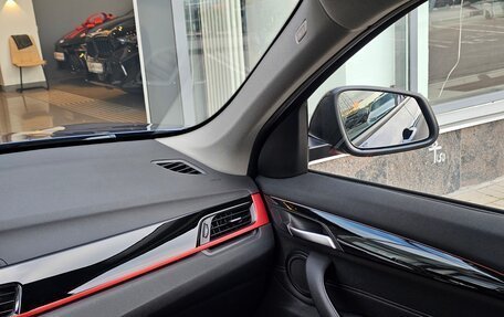 BMW X1, 2018 год, 2 750 000 рублей, 32 фотография
