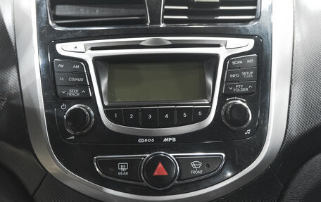 Hyundai Solaris II рестайлинг, 2013 год, 789 000 рублей, 18 фотография