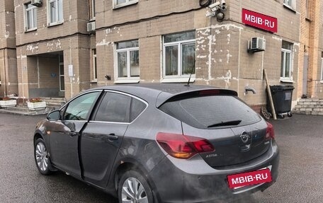 Opel Astra J, 2012 год, 650 000 рублей, 5 фотография