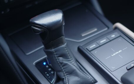 Lexus ES VII, 2020 год, 3 899 000 рублей, 25 фотография