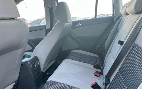 Volkswagen Tiguan I, 2011 год, 880 000 рублей, 7 фотография