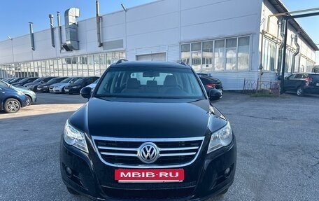 Volkswagen Tiguan I, 2011 год, 880 000 рублей, 3 фотография