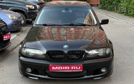 BMW 3 серия, 2003 год, 669 999 рублей, 1 фотография
