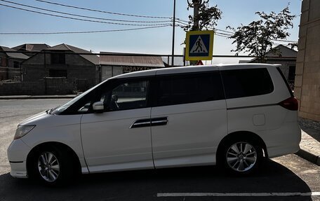 Honda Elysion I, 2010 год, 2 100 000 рублей, 4 фотография