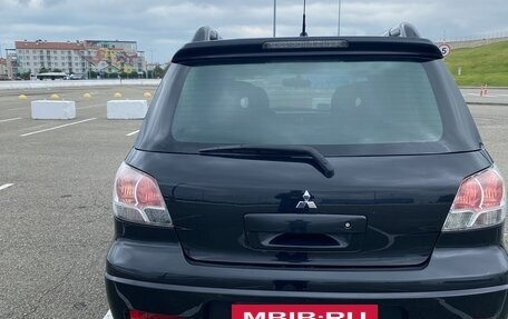 Mitsubishi Outlander III рестайлинг 3, 2007 год, 950 000 рублей, 3 фотография