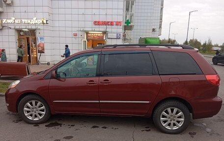 Toyota Sienna II рестайлинг, 2008 год, 1 221 000 рублей, 13 фотография