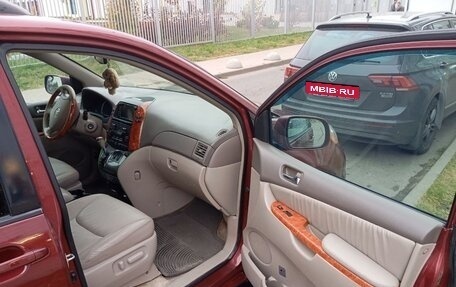 Toyota Sienna II рестайлинг, 2008 год, 1 221 000 рублей, 6 фотография