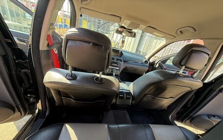 Mercedes-Benz C-Класс, 2011 год, 1 550 000 рублей, 9 фотография