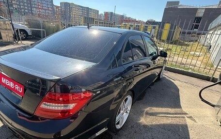 Mercedes-Benz C-Класс, 2011 год, 1 550 000 рублей, 3 фотография