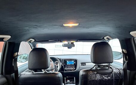 Mitsubishi Outlander III рестайлинг 3, 2013 год, 1 500 000 рублей, 8 фотография