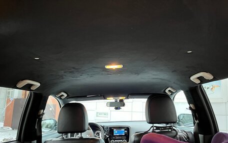 Mitsubishi Outlander III рестайлинг 3, 2013 год, 1 500 000 рублей, 12 фотография