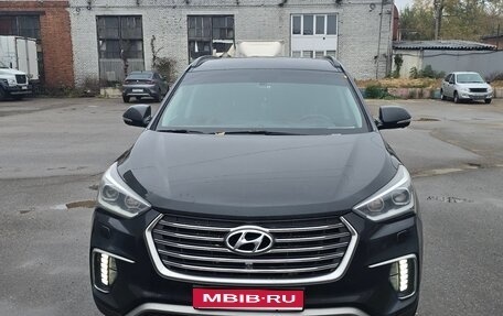 Hyundai Santa Fe III рестайлинг, 2016 год, 2 950 000 рублей, 1 фотография