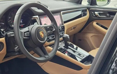 Porsche Macan I рестайлинг, 2025 год, 8 501 080 рублей, 10 фотография