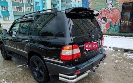 Toyota Land Cruiser 100 рестайлинг 2, 2006 год, 2 950 000 рублей, 5 фотография