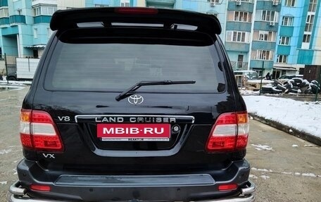 Toyota Land Cruiser 100 рестайлинг 2, 2006 год, 2 950 000 рублей, 9 фотография