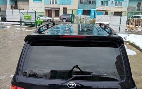 Toyota Land Cruiser 100 рестайлинг 2, 2006 год, 2 950 000 рублей, 10 фотография