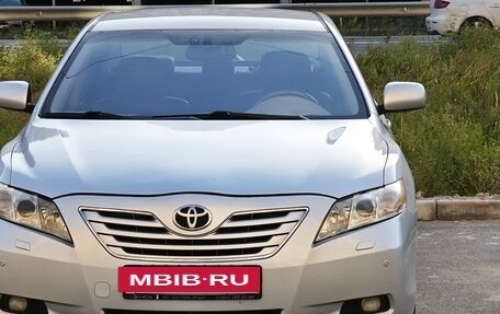 Toyota Camry, 2008 год, 1 200 000 рублей, 2 фотография