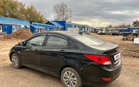 Hyundai Solaris II рестайлинг, 2011 год, 520 000 рублей, 7 фотография