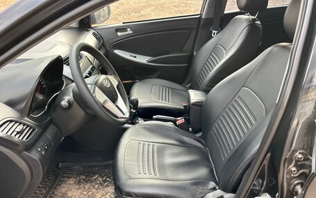 Hyundai Solaris II рестайлинг, 2011 год, 520 000 рублей, 11 фотография