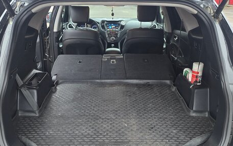 Hyundai Santa Fe III рестайлинг, 2016 год, 2 950 000 рублей, 14 фотография