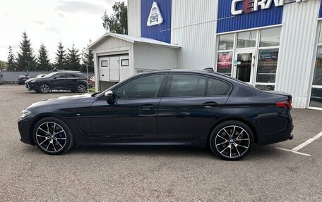 BMW 5 серия, 2019 год, 3 800 000 рублей, 8 фотография