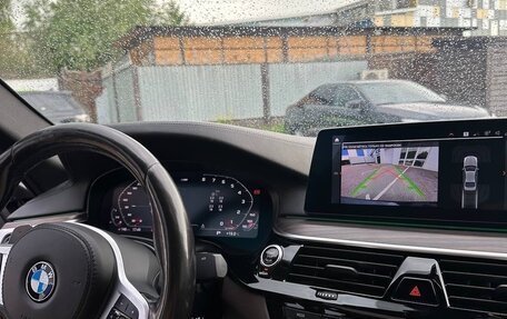 BMW 5 серия, 2019 год, 3 800 000 рублей, 16 фотография