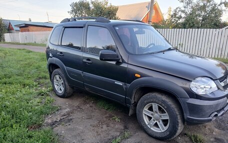 Chevrolet Niva I рестайлинг, 2010 год, 330 000 рублей, 7 фотография