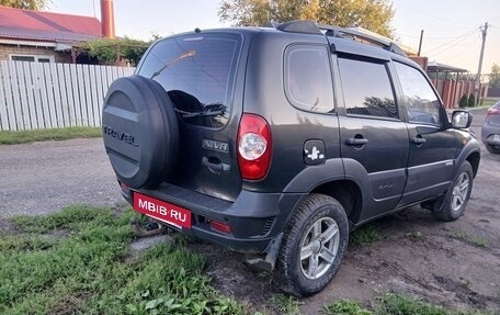 Chevrolet Niva I рестайлинг, 2010 год, 330 000 рублей, 6 фотография