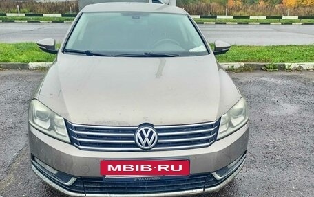 Volkswagen Passat B7, 2011 год, 1 100 000 рублей, 2 фотография