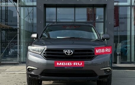 Toyota Highlander III, 2011 год, 1 300 000 рублей, 2 фотография