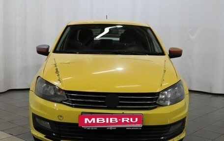 Volkswagen Polo VI (EU Market), 2017 год, 489 000 рублей, 2 фотография