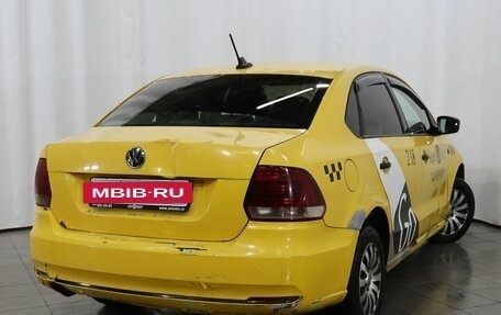 Volkswagen Polo VI (EU Market), 2017 год, 489 000 рублей, 4 фотография