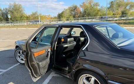 BMW 7 серия, 1992 год, 550 000 рублей, 17 фотография