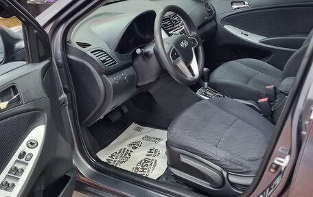 Hyundai Solaris II рестайлинг, 2013 год, 1 100 000 рублей, 14 фотография