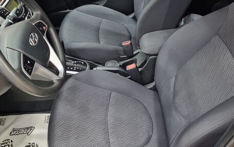 Hyundai Solaris II рестайлинг, 2013 год, 1 100 000 рублей, 12 фотография