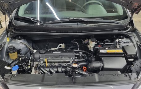 Hyundai Solaris II рестайлинг, 2013 год, 1 100 000 рублей, 15 фотография