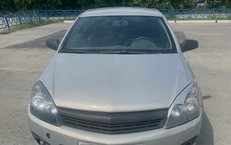 Opel Astra H, 2008 год, 325 000 рублей, 1 фотография