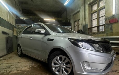 KIA Rio III рестайлинг, 2012 год, 1 300 000 рублей, 6 фотография