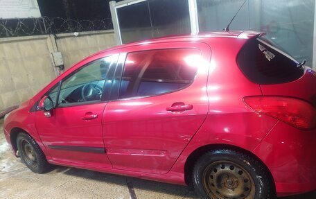 Peugeot 308 II, 2011 год, 300 000 рублей, 2 фотография